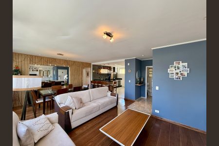 Apartamento à venda com 136m², 4 quartos e 2 vagasSala 