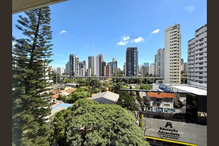 Apartamento à venda com 136m², 4 quartos e 2 vagasVista Quarto 4
