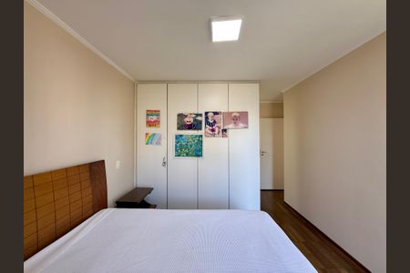 Apartamento à venda com 136m², 4 quartos e 2 vagasSuíte 