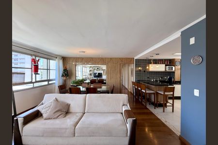 Apartamento à venda com 136m², 4 quartos e 2 vagasSala 