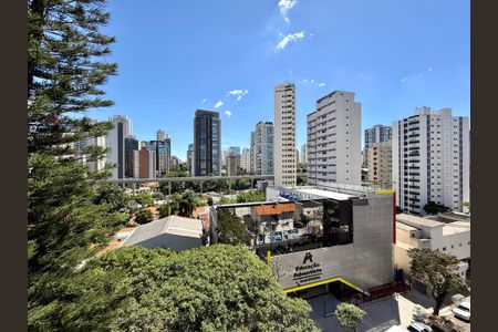 Apartamento à venda com 136m², 4 quartos e 2 vagasVista 