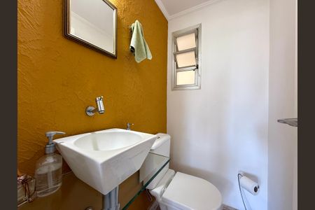 Apartamento à venda com 136m², 4 quartos e 2 vagasLavabo