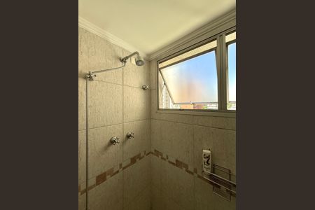 Apartamento à venda com 136m², 4 quartos e 2 vagasBanheiro Suíte 