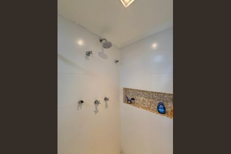 Apartamento à venda com 136m², 4 quartos e 2 vagasBanheiro Social 