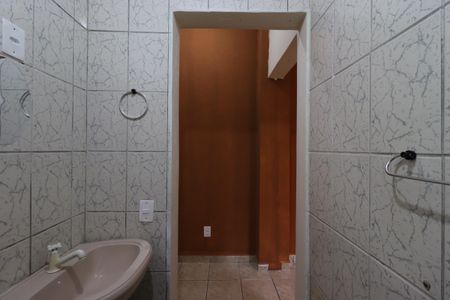 Casa para alugar com 60m², 1 quarto e sem vagaBanheiro