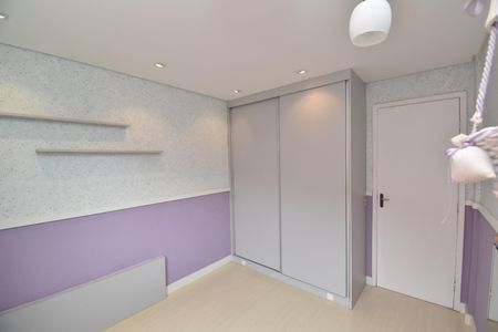 Quarto 1 de apartamento para alugar com 2 quartos, 63m² em Centro Cívico, Curitiba