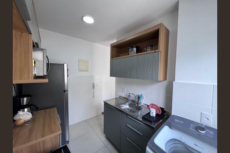 Apartamento para alugar com 44m², 2 quartos e 1 vaga Apartamento para alugar com 44m², 2 quartos e 1 vagaCozinha e Área de Serviço
