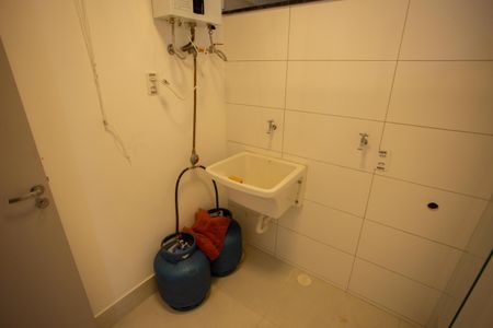 Casa para alugar com 160m², 3 quartos e 2 vagasÁREA DE SERVIÇO