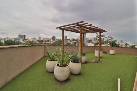 Apartamento para alugar com 146m², 3 quartos e 2 vagasVista