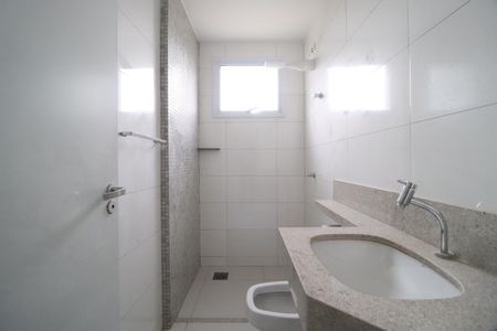Apartamento para alugar com 146m², 3 quartos e 2 vagasBanheiro do Quarto 1