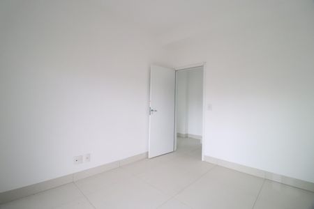 Apartamento para alugar com 146m², 3 quartos e 2 vagasQuarto 2 - Suíte