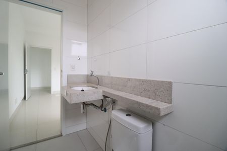 Apartamento para alugar com 146m², 3 quartos e 2 vagasBanheiro do Quarto 2