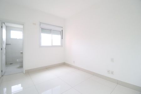 Apartamento para alugar com 146m², 3 quartos e 2 vagasQuarto 1 - Suíte