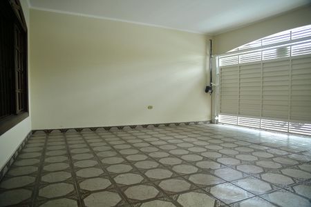 Casa à venda com 185m², 3 quartos e 2 vagasGaragem 