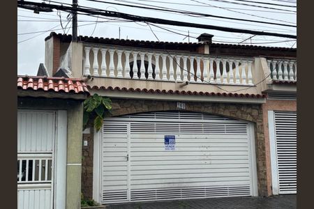 Casa à venda com 185m², 3 quartos e 2 vagasFachada 