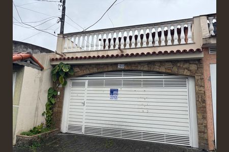 Casa à venda com 185m², 3 quartos e 2 vagasFachada 
