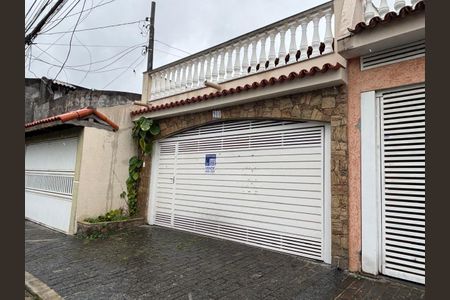 Casa à venda com 185m², 3 quartos e 2 vagasFachada 