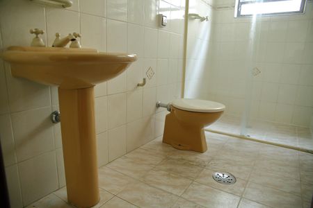 Casa à venda com 185m², 3 quartos e 2 vagasBanheiro da Sala 