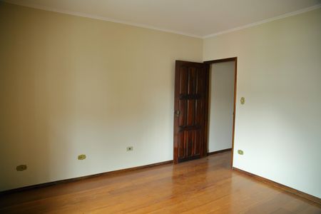 Casa à venda com 185m², 3 quartos e 2 vagasQuarto 2 