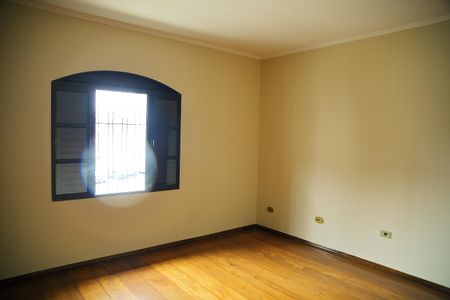 Casa à venda com 185m², 3 quartos e 2 vagasQuarto 2 