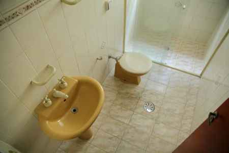 Casa à venda com 185m², 3 quartos e 2 vagasBanheiro da Sala 