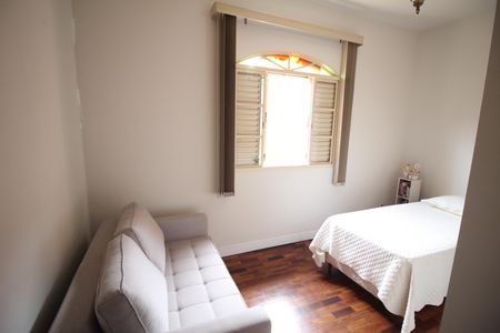 Casa à venda com 280m², 3 quartos e 4 vagasQuarto 3