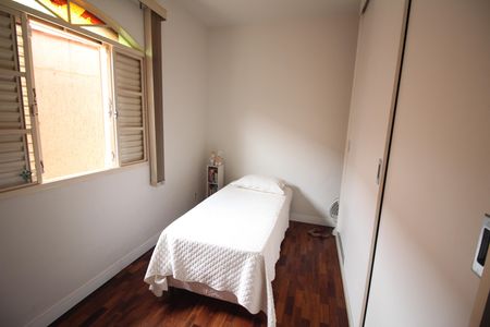 Casa à venda com 280m², 3 quartos e 4 vagasQuarto 3