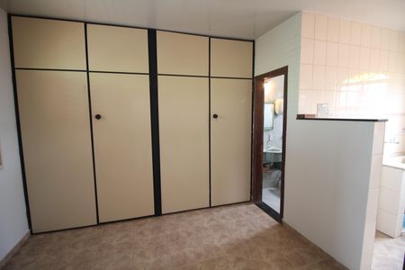 Casa à venda com 280m², 3 quartos e 4 vagasCozinha 2