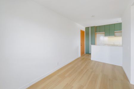 Sala de apartamento para alugar com 2 quartos, 48m² em Jardim California, Jacareí