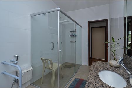 Apartamento à venda com 241m², 4 quartos e 2 vagasBanheiro Social