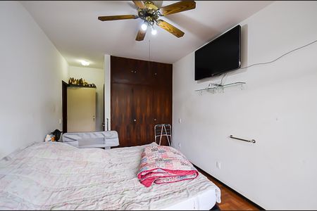 Apartamento à venda com 241m², 4 quartos e 2 vagasSuíte