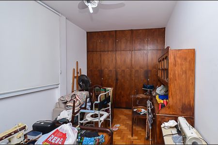 Apartamento à venda com 241m², 4 quartos e 2 vagasQuarto 2