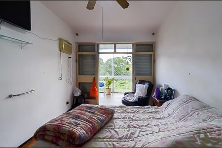 Apartamento à venda com 241m², 4 quartos e 2 vagasSuíte