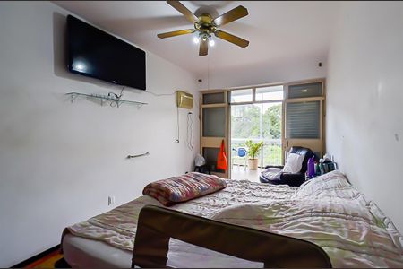 Apartamento à venda com 241m², 4 quartos e 2 vagasSuíte