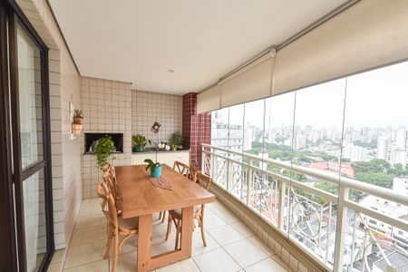 Varanda de apartamento à venda com 4 quartos, 165m² em Vila Deodoro, São Paulo