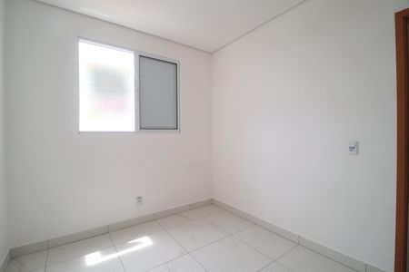 Apartamento para alugar com 64m², 2 quartos e 1 vagaQuarto 2