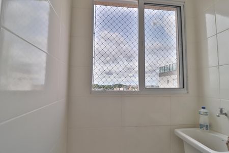 Apartamento para alugar com 64m², 2 quartos e 1 vagaÁrea de Serviço