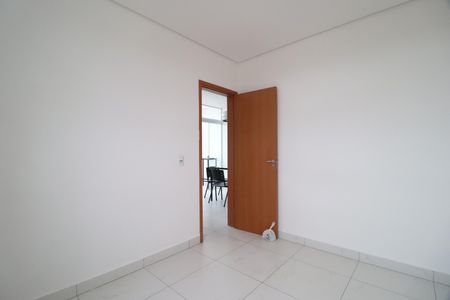 Apartamento para alugar com 64m², 2 quartos e 1 vagaQuarto 2