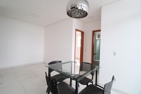 Apartamento para alugar com 64m², 2 quartos e 1 vagaSala