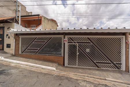 Casa à venda com 400m², 6 quartos e 4 vagasFachada