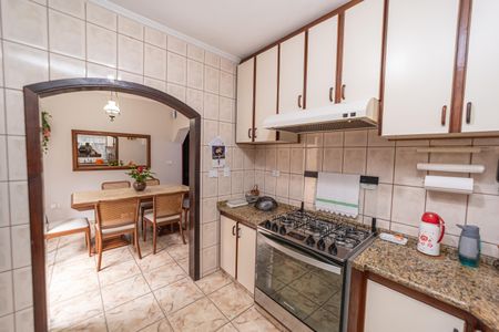 Casa à venda com 400m², 6 quartos e 4 vagasCozinha