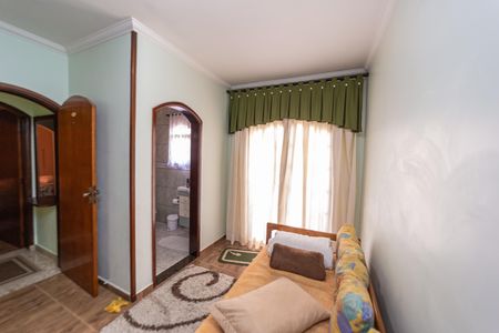 Casa à venda com 400m², 6 quartos e 4 vagasQuarto 4