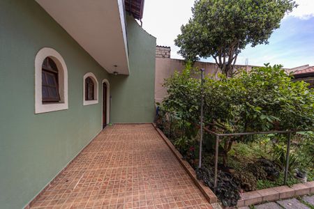 Casa à venda com 400m², 6 quartos e 4 vagasCasa 2