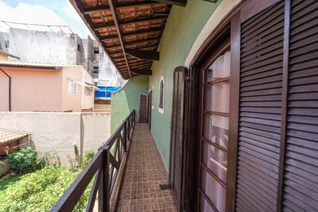 Casa à venda com 400m², 6 quartos e 4 vagasVaranda