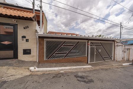 Casa à venda com 400m², 6 quartos e 4 vagasFachada