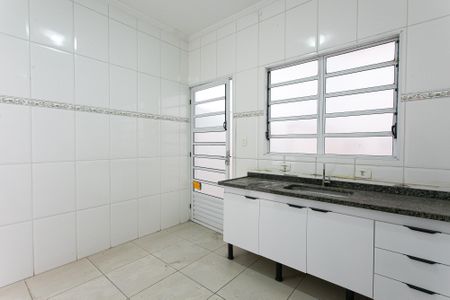 Casa para alugar com 100m², 3 quartos e 1 vaga Casa para alugar com 100m², 3 quartos e 1 vagaCozinha