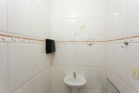 Casa para alugar com 100m², 3 quartos e 1 vaga Casa para alugar com 100m², 3 quartos e 1 vagaBanheiro da Suíte 1