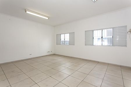 Casa para alugar com 100m², 3 quartos e 1 vaga Casa para alugar com 100m², 3 quartos e 1 vagaSala