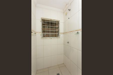 Casa para alugar com 100m², 3 quartos e 1 vaga Casa para alugar com 100m², 3 quartos e 1 vagaBanheiro da Suíte 1