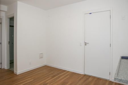 Apartamento para alugar com 41m², 2 quartos e sem vagaSala e Cozinha